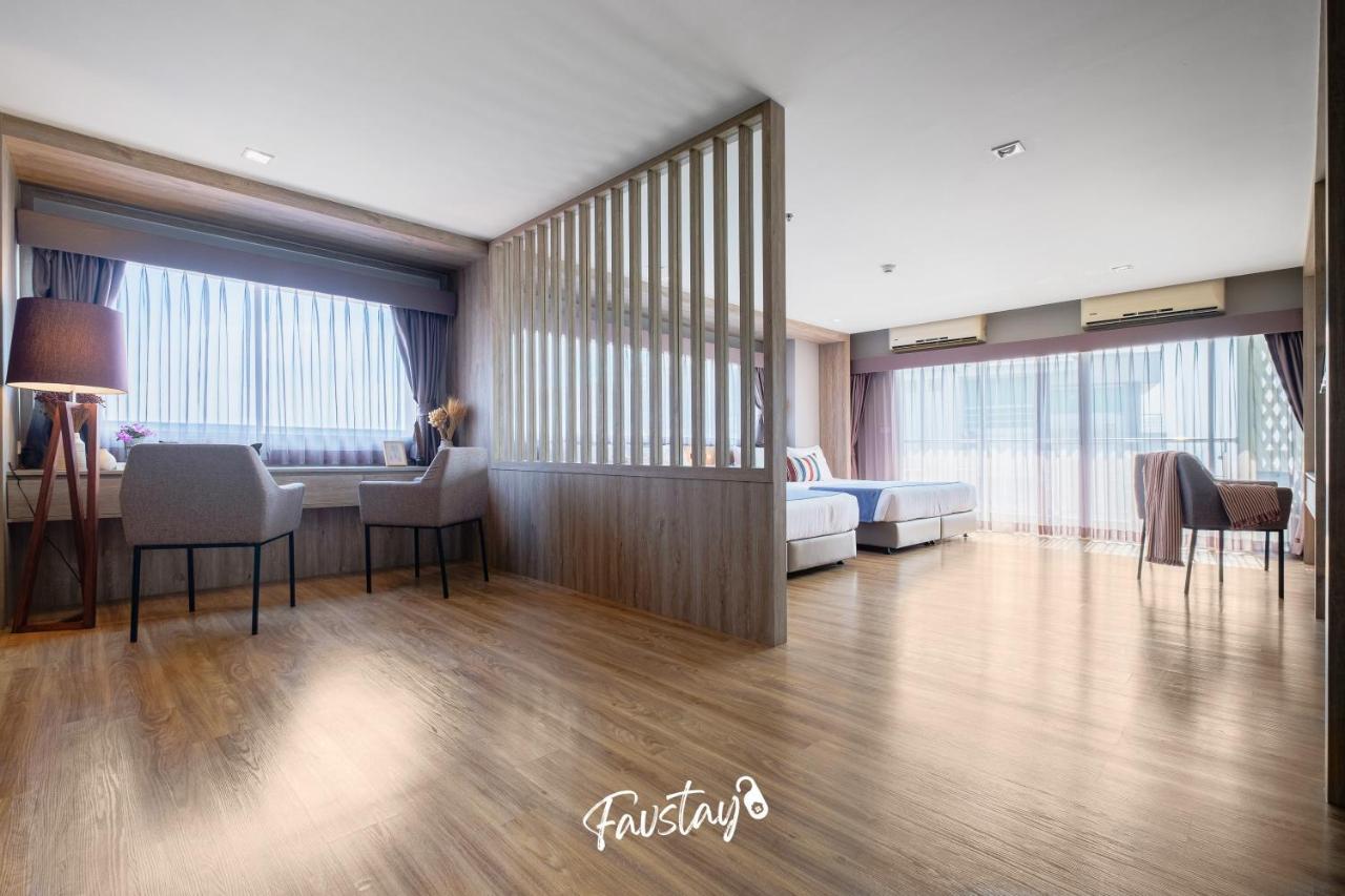 So Boutique Jomtien Beach Pattaya Bagian luar foto